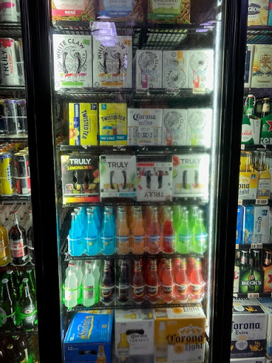 Liquor Store «Franklin Liquor & Deli», reviews and photos, 28500 Franklin Rd, Southfield, MI 48034, USA