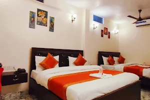 Hotel Shanti Inn image