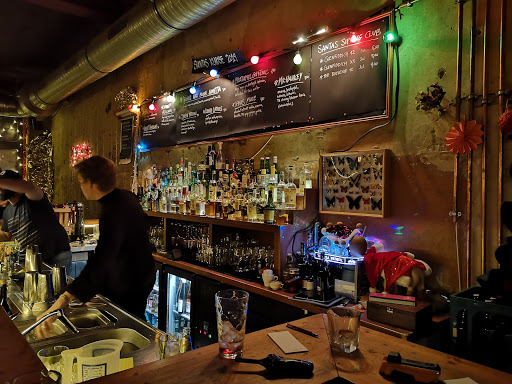 Chillout-Bar mit Sofas Mannheim