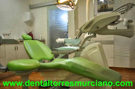 Dental Torresmurciano - Avda. J. Maria Torres Murciano 32, local A, 29600 Marbella, Málaga