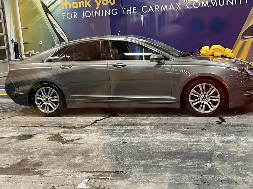 Used Car Dealer «CarMax», reviews and photos, 4431 28th St SE, Kentwood, MI 49512, USA