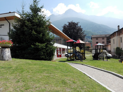 Scuola dell'Infanzia Felice Romelli Via Santa Maria, 47, 25048 Edolo BS, Italia