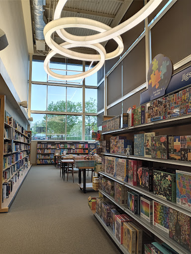 Book Store «Barnes & Noble», reviews and photos, 3230 Galleria, Edina, MN 55435, USA