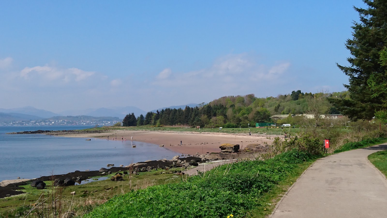 Fotografija Lunderston Bay Beach z visok stopnjo čistoče