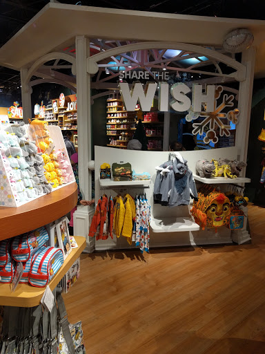Toy Store «Disney Store», reviews and photos, 55 Parsonage Rd, Edison, NJ 08837, USA
