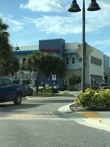 Drug Store «Walgreens», reviews and photos, 401 Poinsettia Ave, Clearwater Beach, FL 33767, USA