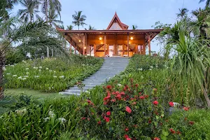Villa Ronggo Mayang image