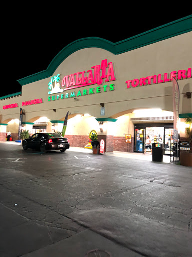 Supermarket «Vallarta Supermarkets», reviews and photos, 2705 S H St, Bakersfield, CA 93304, USA