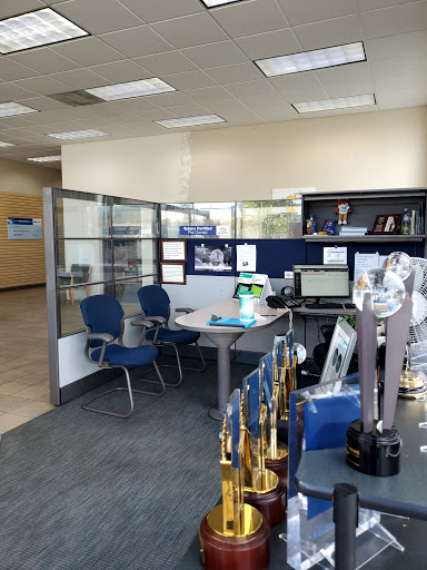 Car Dealer «Hanlees Napa Subaru», reviews and photos, 495 Soscol Ave #10, Napa, CA 94559, USA