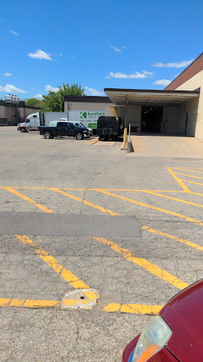 Used Office Furniture Store «Kentwood Office Furniture», reviews and photos, 3063 Breton Rd SE, Grand Rapids, MI 49512, USA