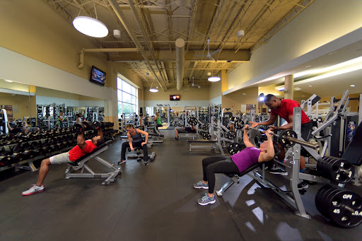 Gym «Robert Wood Johnson Fitness & Wellness Center», reviews and photos, 1044 U.S. 9, Parlin, NJ 08859, USA