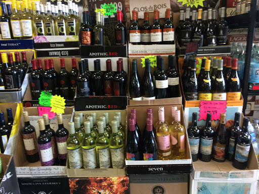 Liquor Store «Tally-Ho Spirits», reviews and photos, 3450 Naamans Rd, Wilmington, DE 19810, USA