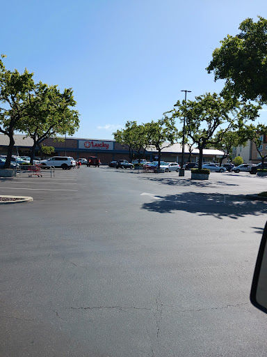 Supermarket «Lucky», reviews and photos, 15840 Hesperian Blvd, San Lorenzo, CA 94580, USA