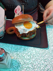 Hamburger du Restaurant TOMMY'S DINER LYON Carré de Soie à Vaulx-en-Velin - n°15