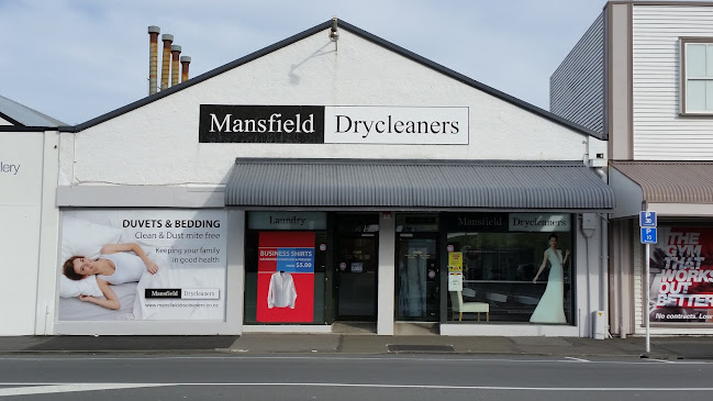 Reviews of Jackson Street Drycleaning and Laundromat in Lower Hutt - Laundry service