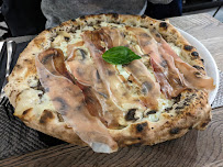Pizza du Pizzeria Solo Pizza Napoletana à Chessy - n°3