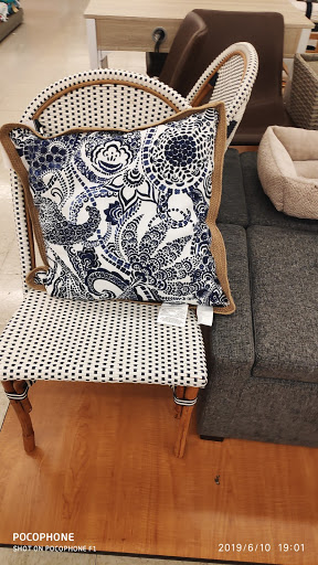 Department Store «T.J. Maxx», reviews and photos, 7555 W Hillsborough Ave, Tampa, FL 33615, USA