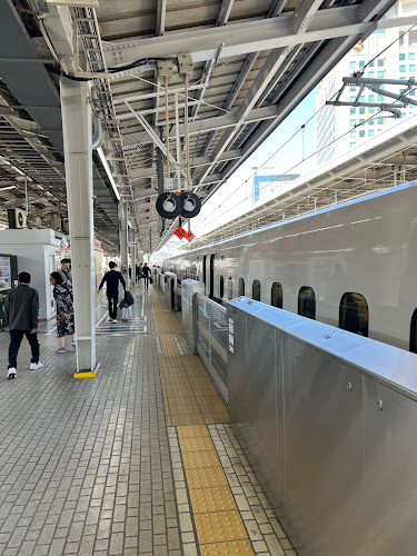 新大阪観光案内所（3Fトラベルサービスセンター新大阪内） - 大阪市