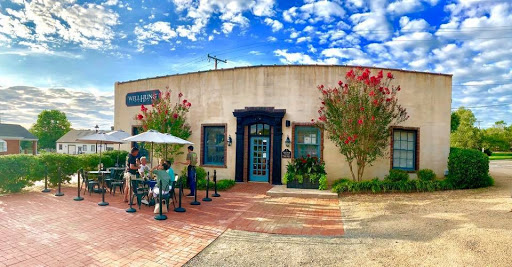 Well Hung Vineyard - Restaurant