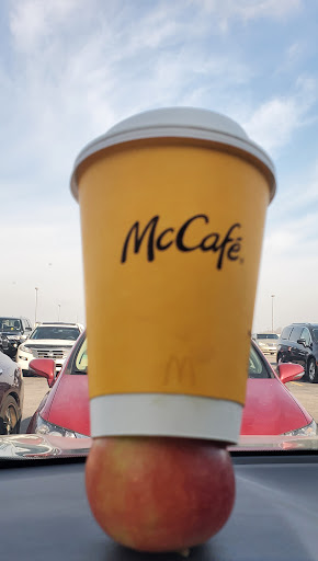 Gym «LA Fitness», reviews and photos, 7650 S Barrington Rd, Hanover Park, IL 60133, USA