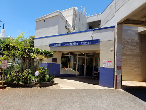 Mōʻiliʻili Community Center