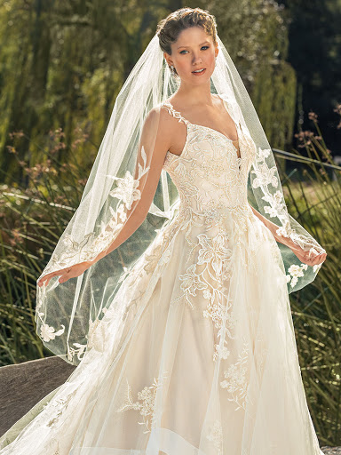 Bridal Shop «La Boutique De Bridal & Tuxes», reviews and photos, 3034 W New Haven Ave, West Melbourne, FL 32904, USA