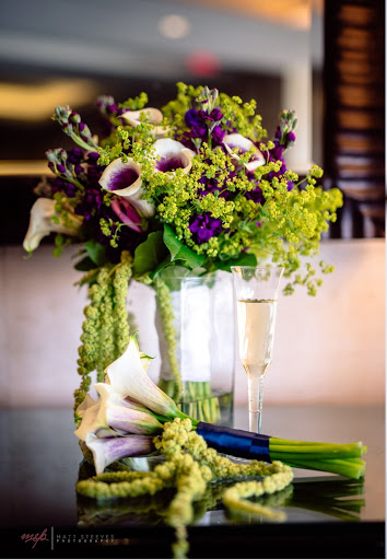 Florist «Grace Lakes Florist, Inc», reviews and photos, 997 5th Ave Pkwy, Naples, FL 34102, USA