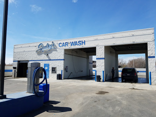 Sudsy Car Wash en Rigby, Idaho