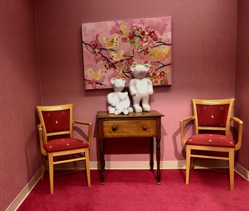 Department Store «Von Maur», reviews and photos, 115 Iowa River Landing Pl, Coralville, IA 52241, USA