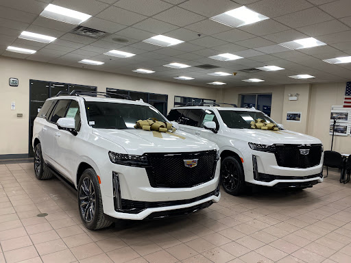 Cadillac Dealer «Motor Werks Cadillac of Barrington», reviews and photos, 206 N Cook St, Barrington, IL 60010, USA