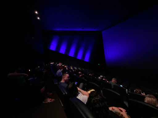 Movie Theater «B&B Theatres KC Extreme Screen Union Station», reviews and photos, 30 W Pershing Rd, Kansas City, MO 64108, USA