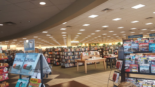 Book Store «Barnes & Noble», reviews and photos, 1758 S Val Vista Dr, Mesa, AZ 85204, USA