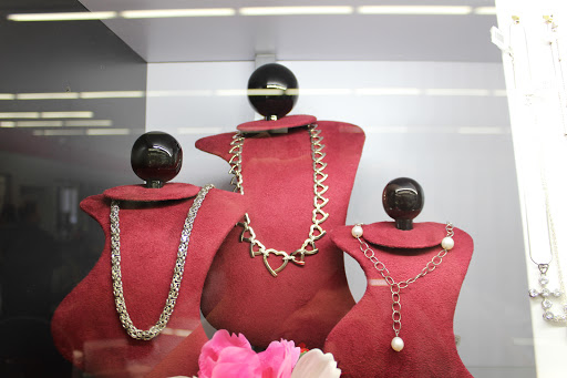 Pawn Shop «Motor City Pawn Brokers», reviews and photos, 26510 Gratiot Ave, Roseville, MI 48066, USA