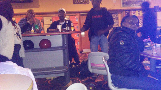 Bowling Alley «Beech Lanes», reviews and photos, 15492 Beech Daly Rd, Redford Charter Twp, MI 48239, USA