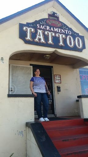 Tattoo Shop «Sacramento Tattoo and Piercing», reviews and photos, 2722 X St, Sacramento, CA 95818, USA