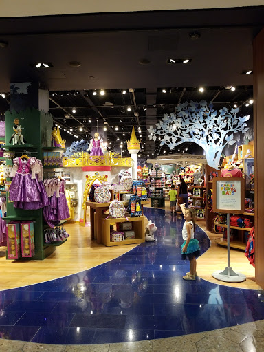 Toy Store «Disney Store», reviews and photos, 500 W Farms Mall, Farmington, CT 06032, USA