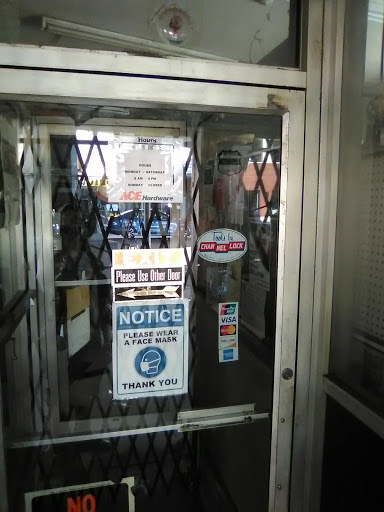 Hardware Store «Uptown Ace Hardware», reviews and photos, 4654 N Broadway St, Chicago, IL 60640, USA