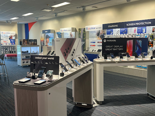 Telephone Company «U.S. Cellular», reviews and photos, 11001 Parkside Dr, Knoxville, TN 37934, USA