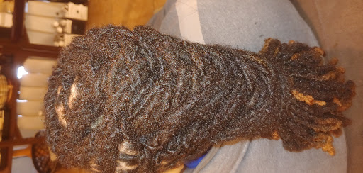 Hair Salon «Twisted Rootz Natural Hair Care Salon», reviews and photos, 2903 Oakland Ave, Greensboro, NC 27403, USA