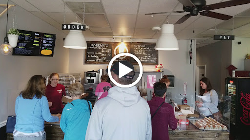 Donut Shop «B. Doughnut», reviews and photos, 7 Loudoun St SW, Leesburg, VA 20175, USA