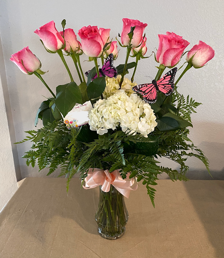 Florist «Roses Just Because/Hub Florist Of Lutz», reviews and photos, 18721 N Dale Mabry Hwy, Lutz, FL 33548, USA