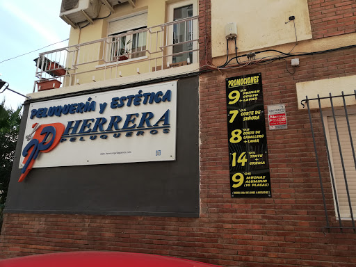 Información y opiniones sobre PELUQUERIA HERRERA PELUQUEROS de Almería