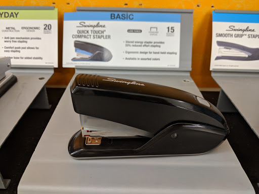 Office Supply Store «OfficeMax», reviews and photos, 35150 Central City Pkwy, Westland, MI 48185, USA