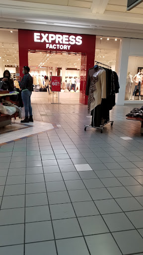 Clothing Store «Express», reviews and photos, 400 NJ-38, Moorestown, NJ 08057, USA