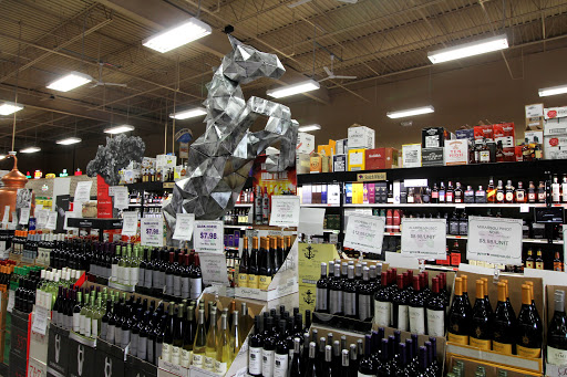 Wine Store «Wine Warehouse of Mantua», reviews and photos, 222 Bridgeton Pike, Mantua Township, NJ 08051, USA