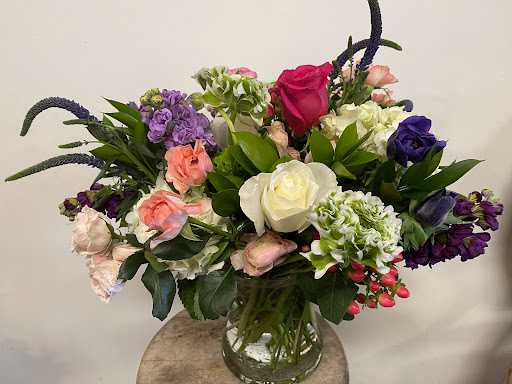 Florist «Foothills Floral Gallery», reviews and photos, 4647 E Chandler Blvd # 10, Phoenix, AZ 85048, USA