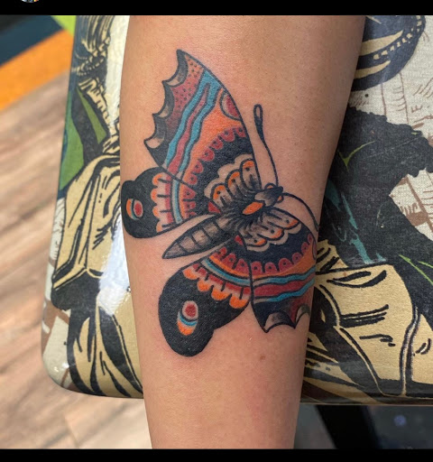 Tattoo Shop «Alternative Tattoo», reviews and photos, 613 Hilltop Rd, Curtis Bay, MD 21226, USA