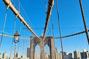 Brooklyn Bridge image