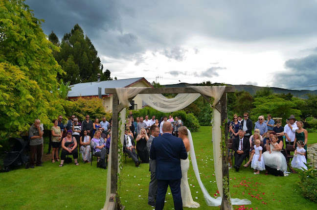 Dan Lacey Independent Marriage and Civil Union Celebrant Timaru - Timaru