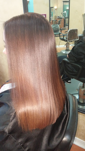 Hair Salon «The Studio Salon», reviews and photos, 1568 Kingwood Dr, Kingwood, TX 77339, USA